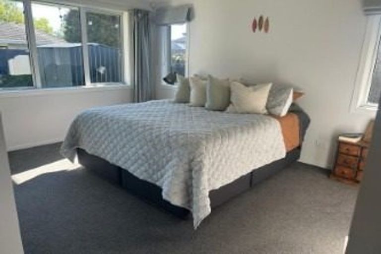 Photo of property in 6 Elizabeth Street, Cambridge, 3434