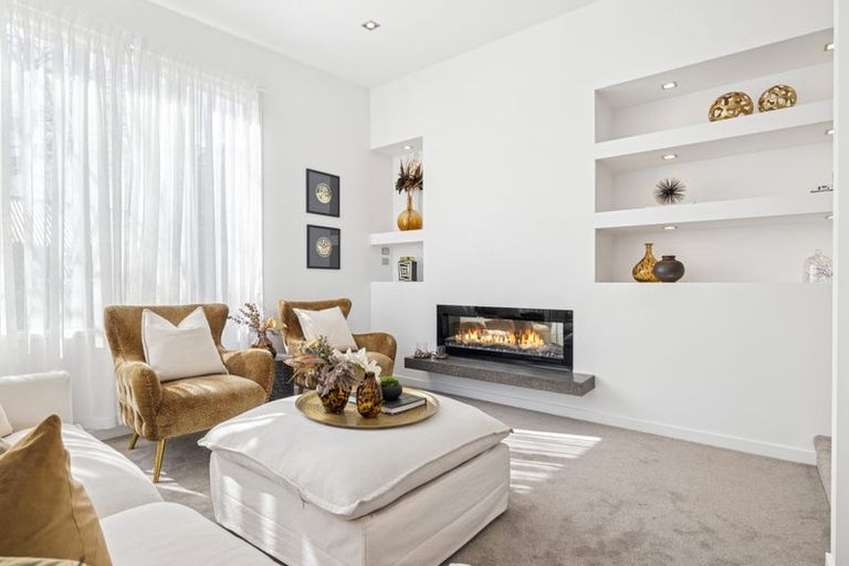 Photo of property in 6 Woolshed Lane, Pukekohe, 2120