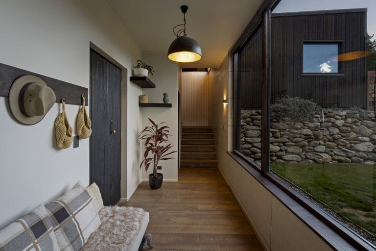 Photo of property in 335a Luggate-cromwell Road, Lowburn, Cromwell, 9384