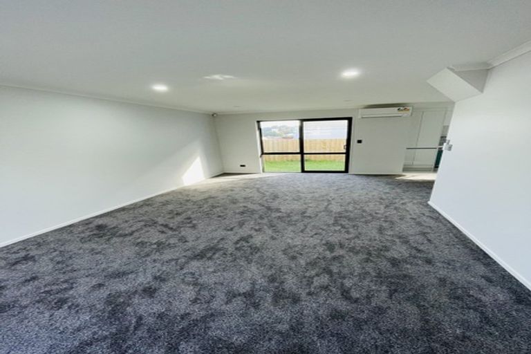 Photo of property in 100a Kimpton Road, Papatoetoe, Auckland, 2025