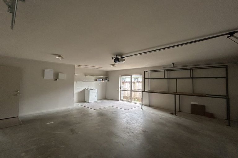 Photo of property in 8 Girvan Terrace, Wattle Downs, Auckland, 2103