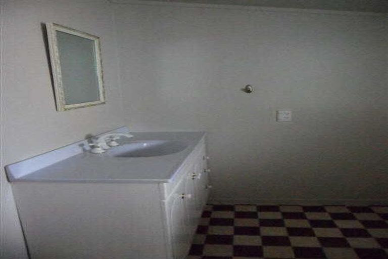 Photo of property in 141 Saint David Street, North Dunedin, Dunedin, 9016