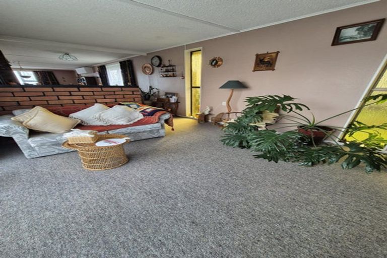 Photo of property in 17 Girvan Place, Tokoroa, 3420