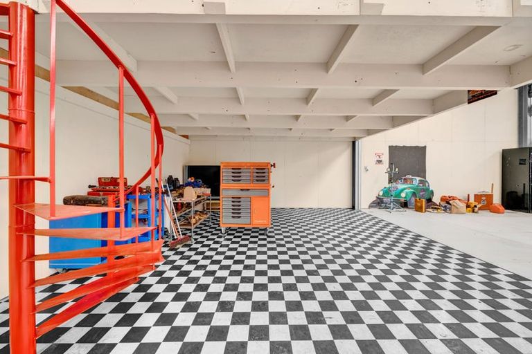 Photo of property in 290 Waihi Road, Hawera, 4673