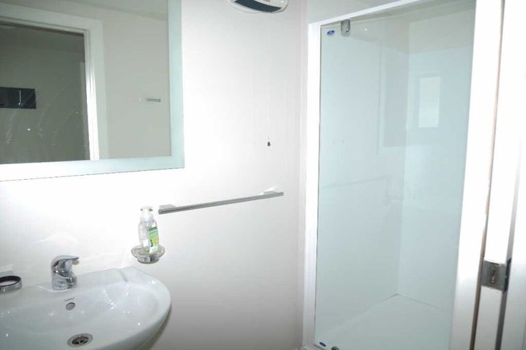 Photo of property in 51 William Street, Waikanae Beach, Waikanae, 5036