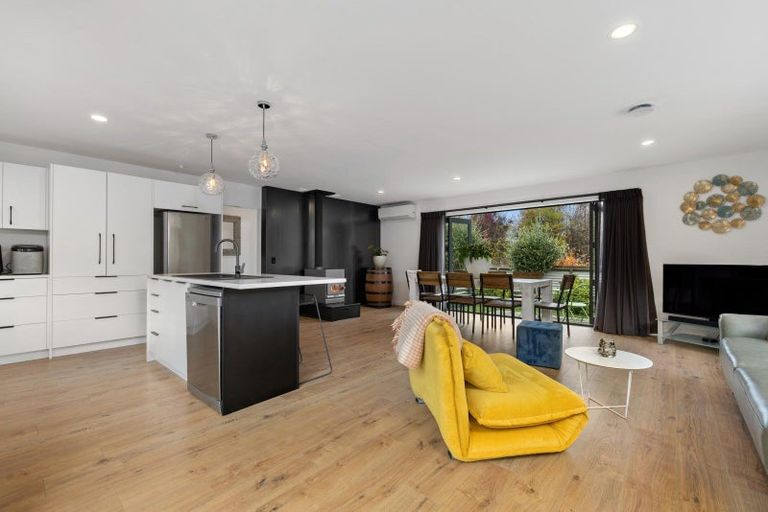 Photo of property in 75 Mcdonnell Road, Arrowtown, 9302