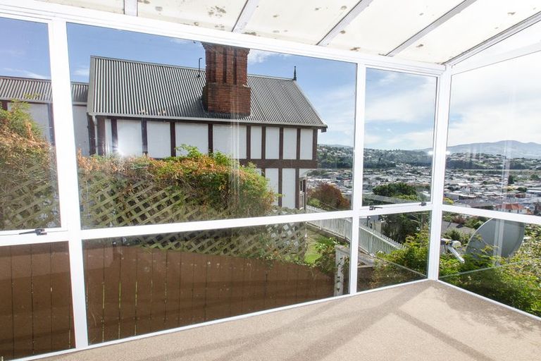 Photo of property in 42 Easther Crescent, Kew, Dunedin, 9012