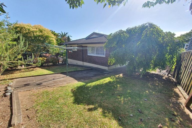 Photo of property in 57 Ray Small Drive, Pahurehure, Papakura, 2113
