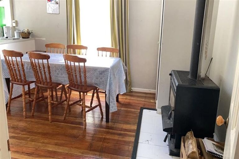 Photo of property in 27 Ryehill Street, Calton Hill, Dunedin, 9012