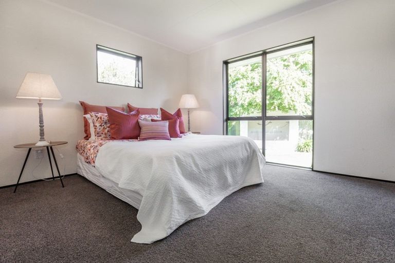 Photo of property in 14 Grant Street, Havelock North, 4130