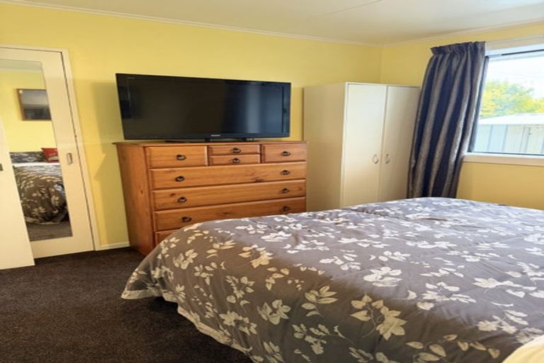 Photo of property in 102 Avon Road, Clifton, Invercargill, 9812