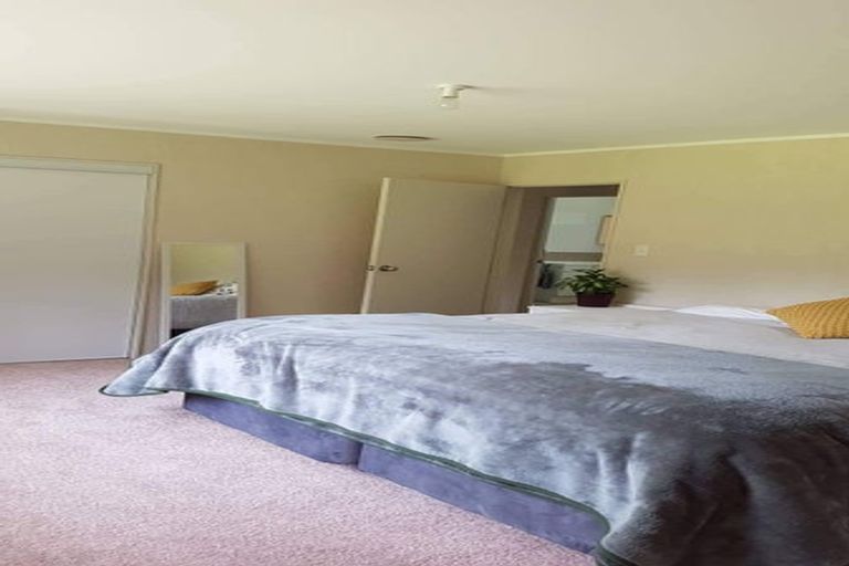 Photo of property in 6c Waterloo Place, Westown, New Plymouth, 4310