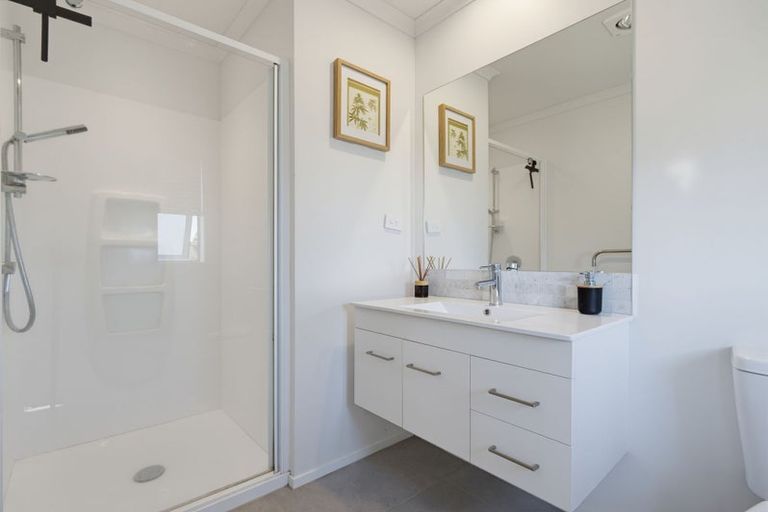 Photo of property in 1 Te Wharo Drive, Papamoa, 3118