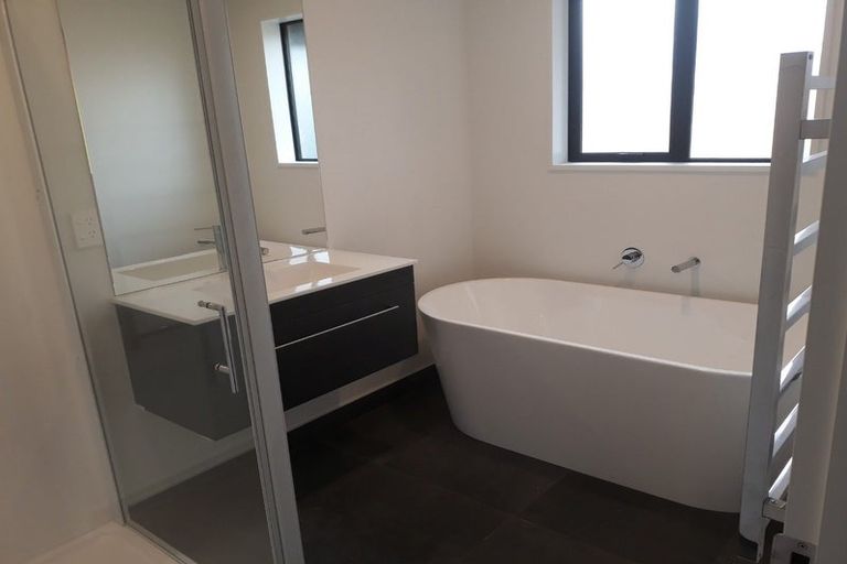 Photo of property in 6 Emily Place, Rolleston, 7615