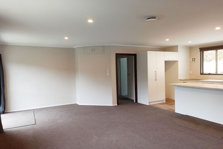 Photo of property in 60 Glen Road, Mornington, Dunedin, 9011