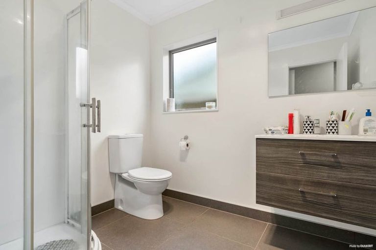 Photo of property in 12 Karetai Crescent, Favona, Auckland, 2024