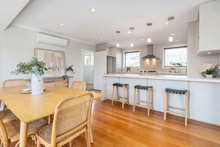 Photo of property in 39 Inwoods Road, Parklands, Christchurch, 8083