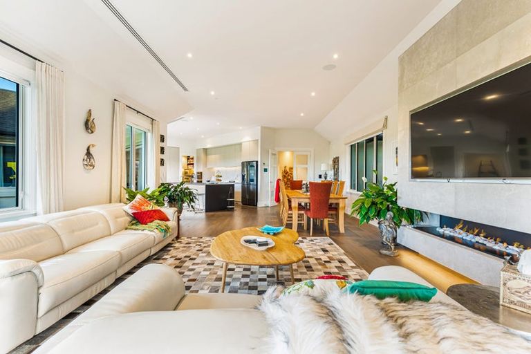 Photo of property in 13 Myra Evelyn Grove, Dairy Flat, Albany, 0792