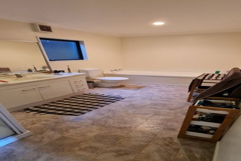 Photo of property in 14a Claverton Grove, Churton Park, Wellington, 6037