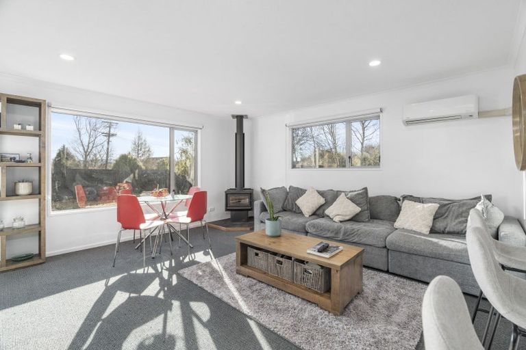 Photo of property in 3 Goodwin Street, Waihola, Milton, 9073