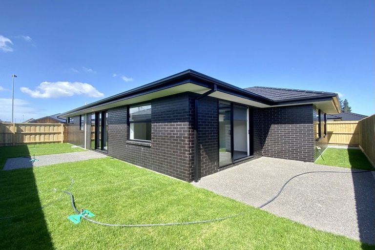 Photo of property in 5 Sarah Nicholls Street, Belfast, Christchurch, 8051