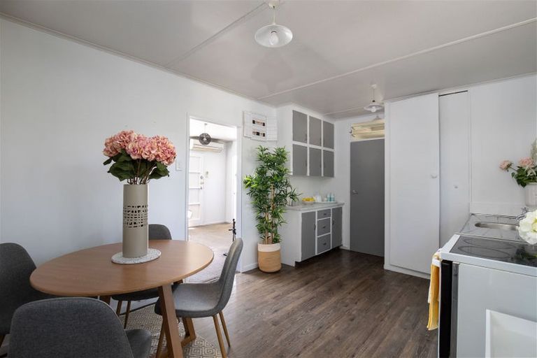 Photo of property in 7b Molyneux Avenue, Cromwell, 9310