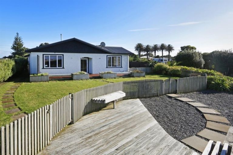 Photo of property in 5 Layard Street, Opunake, 4616