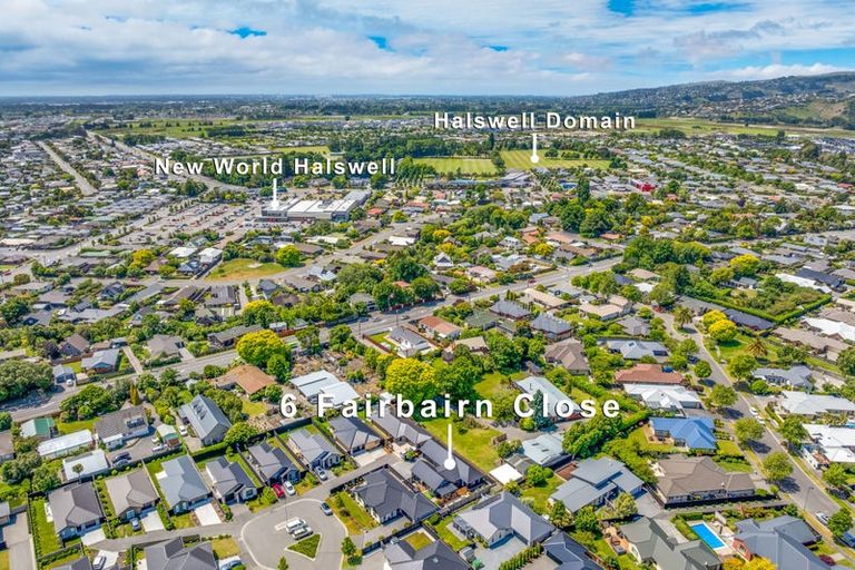 Photo of property in 6 Fairbairn Close, Halswell, Christchurch, 8025