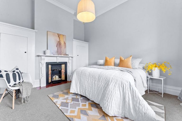 Photo of property in 14 Eversleigh Road, Belmont, Auckland, 0622