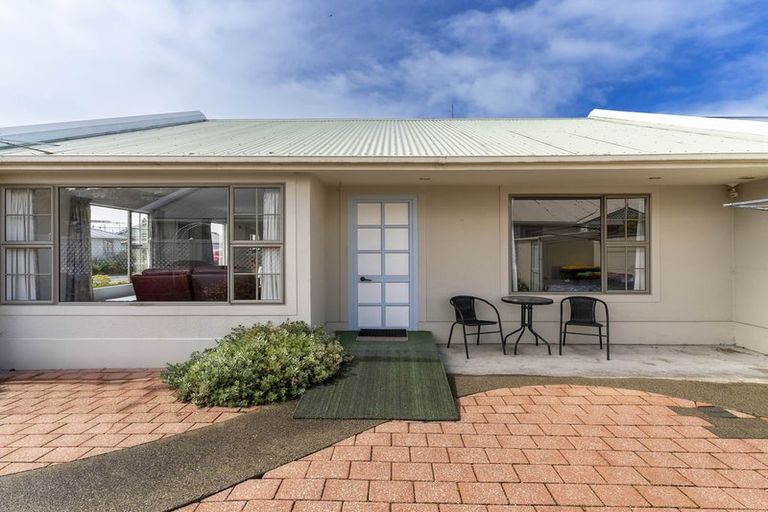 Photo of property in Balmoral Park, 29/31 Eastbourne Street, Caversham, Dunedin, 9012
