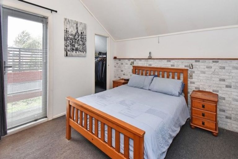 Photo of property in 10 Harford Place, Pakuranga Heights, Auckland, 2010