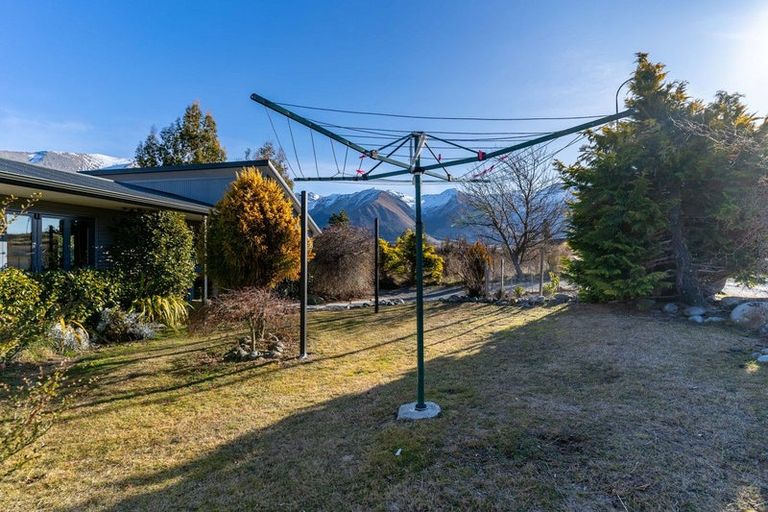 Photo of property in 76 Ohau Drive, Lake Ohau, Twizel, 9412
