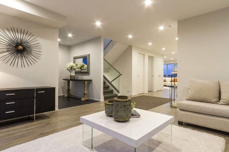 Photo of property in 68a Arran Road, Browns Bay, Auckland, 0630