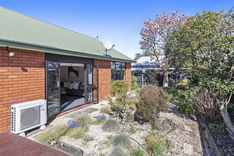 Photo of property in 2/253 Innes Road, Mairehau, Christchurch, 8052