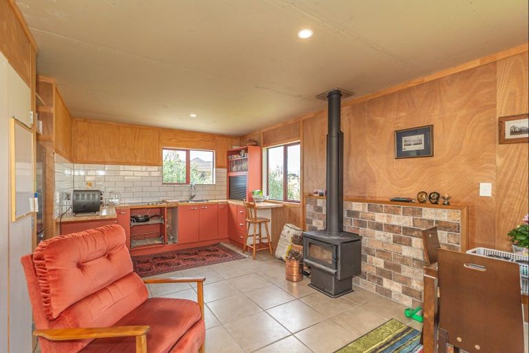 Photo of property in 104 Hokio Sand Road, Hokio Beach, Levin, 5571