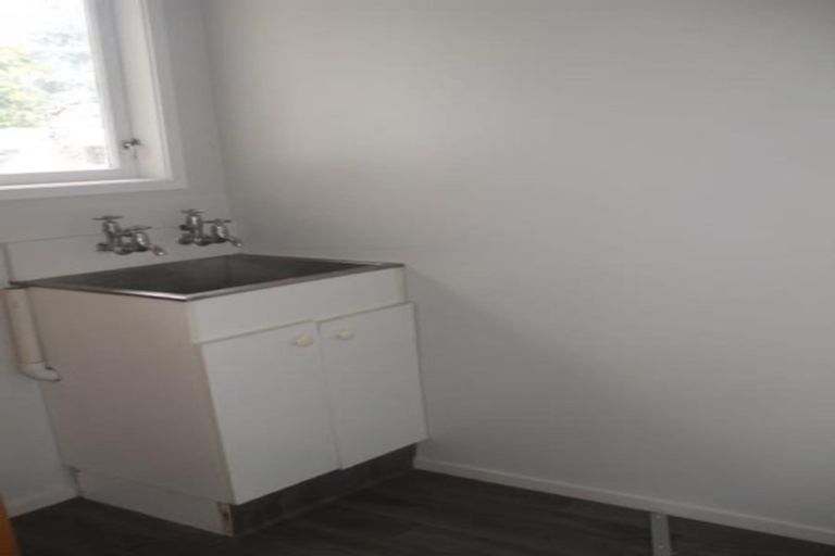 Photo of property in 8a Alison Street, Mangakakahi, Rotorua, 3015