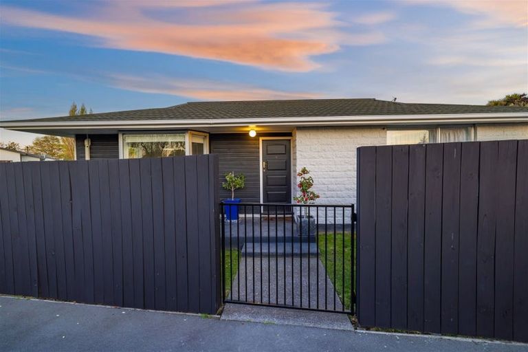 Photo of property in 1/96 Perry Street, Papanui, Christchurch, 8053