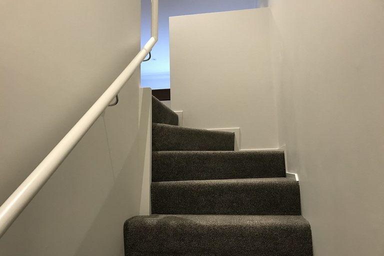 Photo of property in 14b/30 Westward Ho, Glen Eden, Auckland, 0602