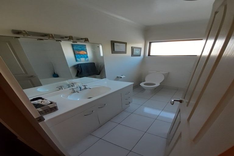 Photo of property in 6a Hunia Terrace, Himatangi Beach, Foxton, 4891