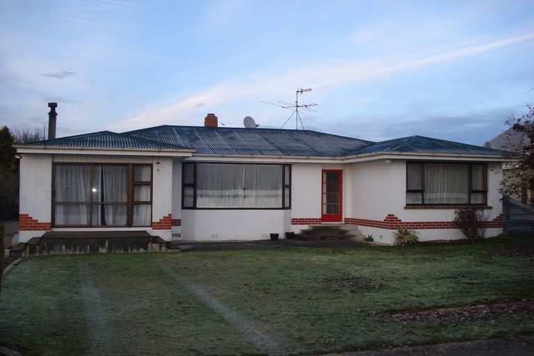 Photo of property in 38 Brydone Street, Edendale, 9825