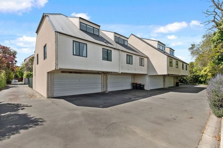 Photo of property in 10/324 Worcester Street, Linwood, Christchurch, 8011