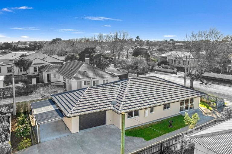 Photo of property in 27a Peakes Road, Saint Johns Hill, Whanganui, 4501