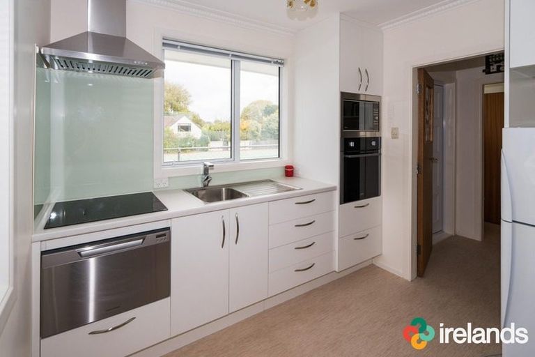 Photo of property in 11 Cholmondeley Avenue, Opawa, Christchurch, 8023