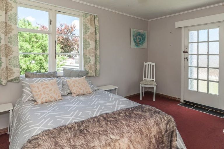 Photo of property in 17 Russell Street, Foxton, 4814