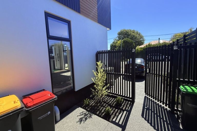 Photo of property in 57 Dampier Street, Woolston, Christchurch, 8023