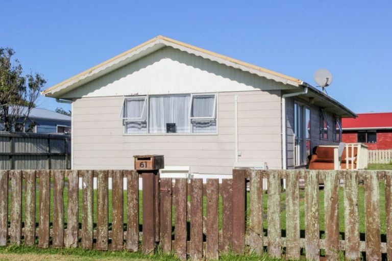 Photo of property in 61 Hume Street, Waitara, 4320