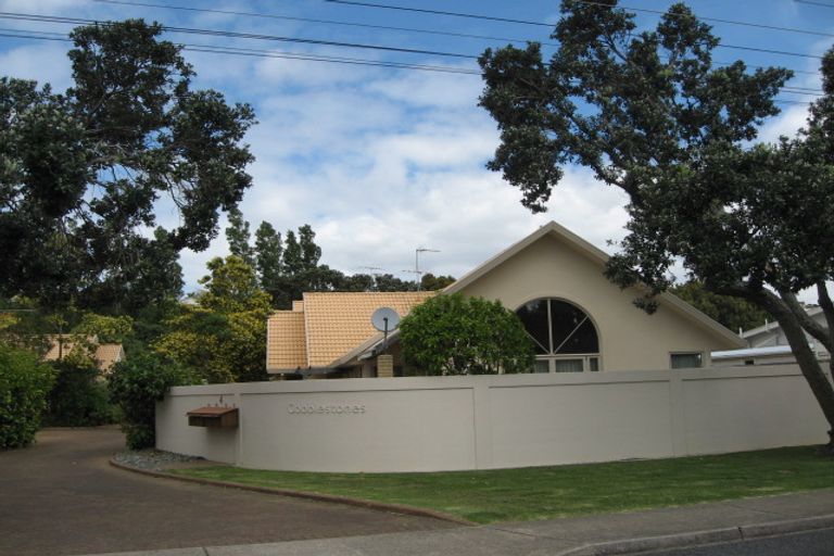 Photo of property in 4b Laurence Street, Manly, Whangaparaoa, 0930