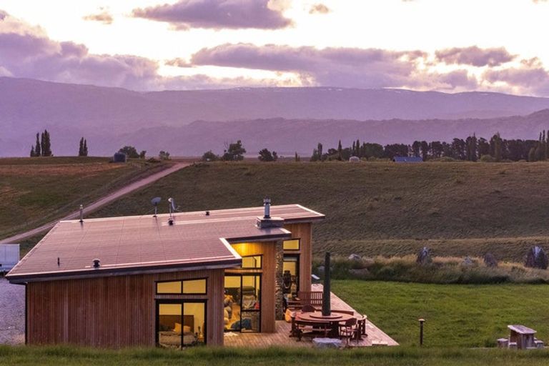 Photo of property in 213 Nelsen Ridge Road, Waikerikeri, Alexandra, 9393