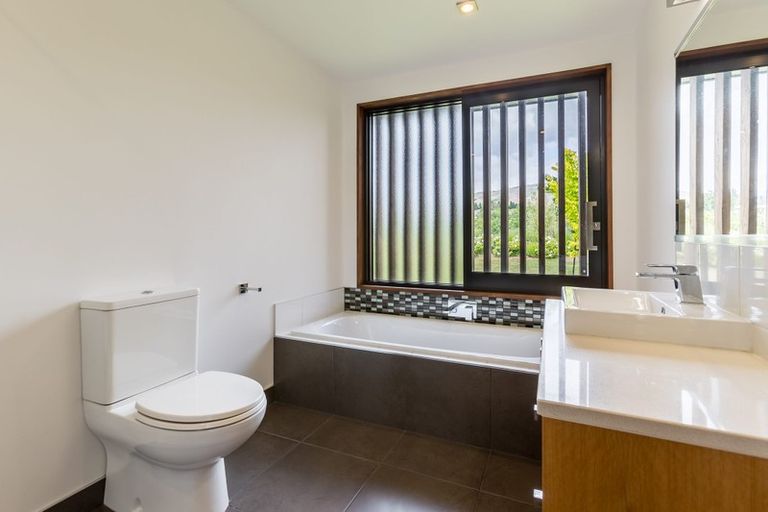 Photo of property in 138 Hall Road, Bannockburn, Cromwell, 9384