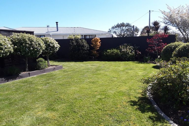 Photo of property in 46 Aloway Street, Wallacetown, 9816